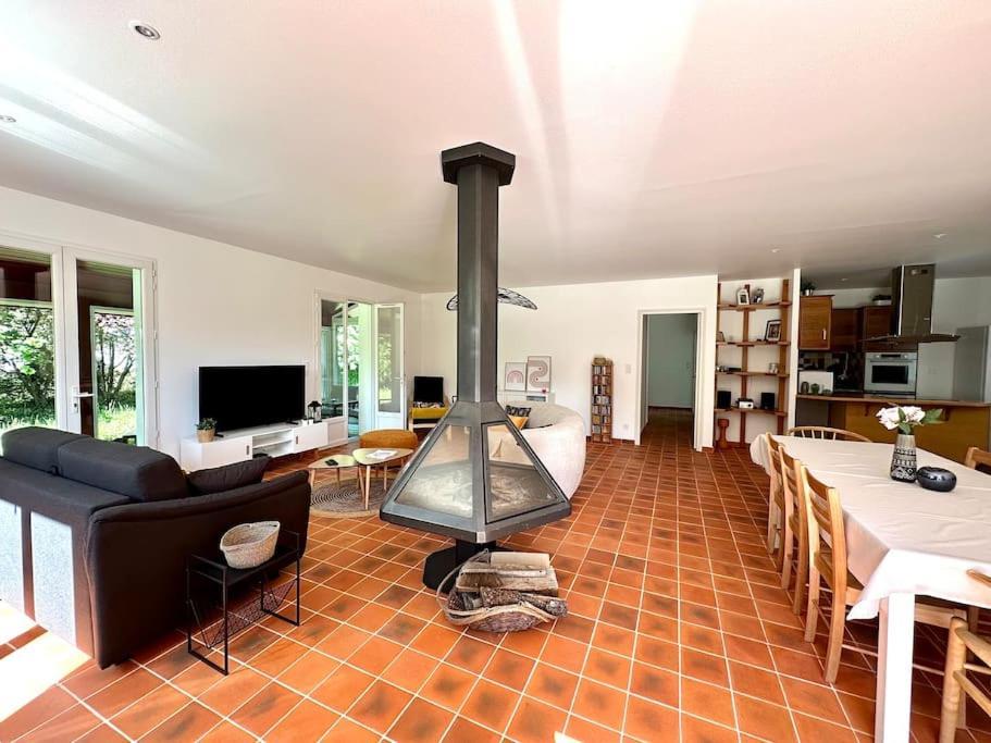 Maison Avec Piscine Caro  Esterno foto